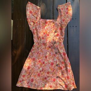 Sienna Sky Pink Dress. Excellent conditions. No rips or stains.